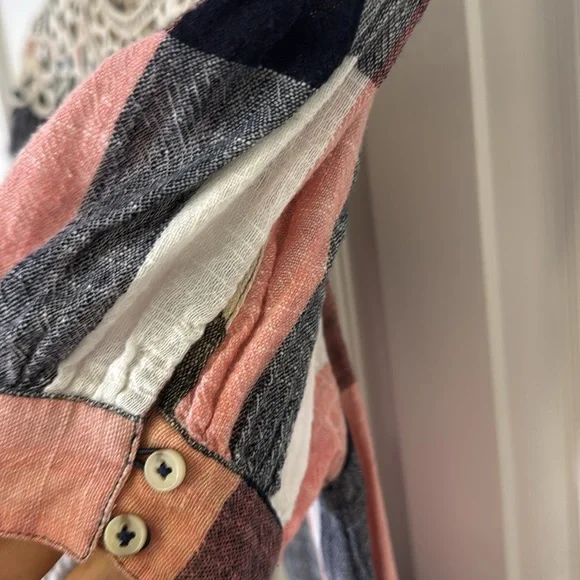 Anthropologie Pink and Black Puff Sleeve Blouse with Bib Collar - Picture 8 of 13